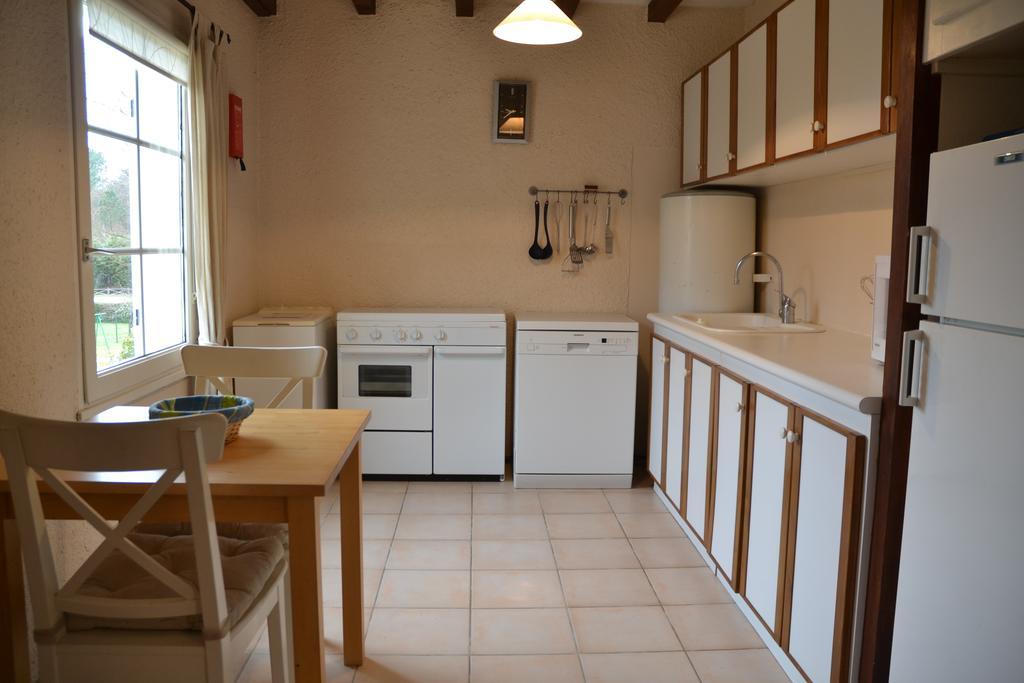 Etang Vallier Resort Brossac Bagian luar foto